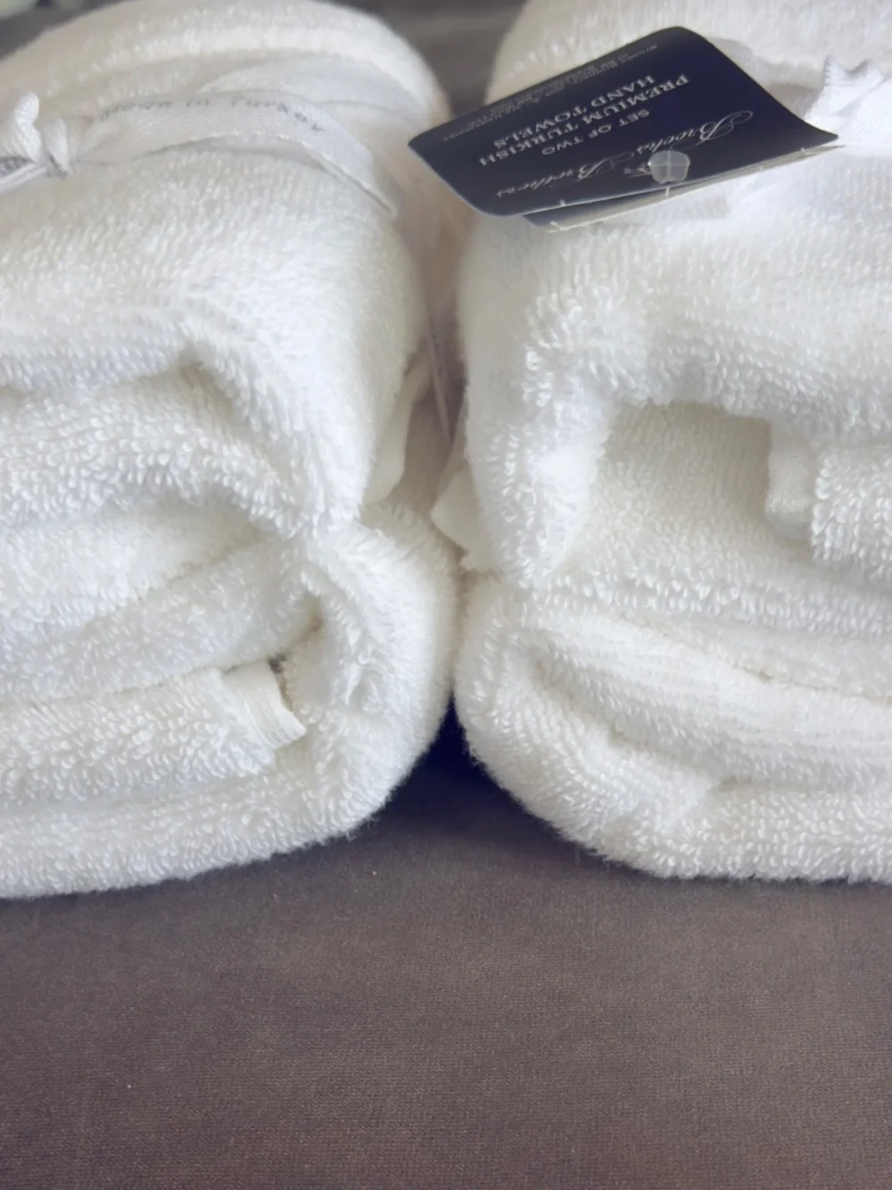 4 Brooks Brothers  100% Turkish Cotton Hand Towels Pure White Plush Set of 4 NEW